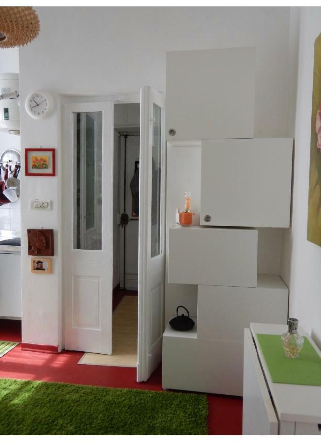 Ferienwohnung Bilocale A San Salvario Turin Exterior foto